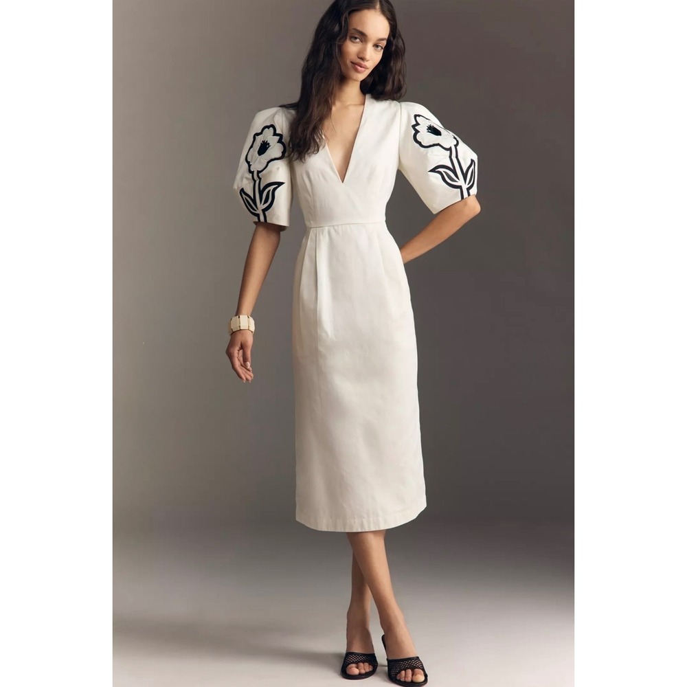 De Loreta Tucan Embroidered Dress Sz XS EUC Floral Midi Embroidered Classy Chic